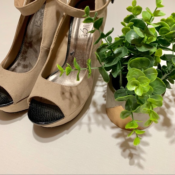 🌸Wegdes🌸 - Picture 2 of 5